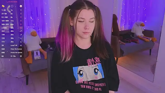 Mira_Falls Chat XXX live