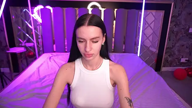 Snow_WhiteeeX's Live XXX Chat