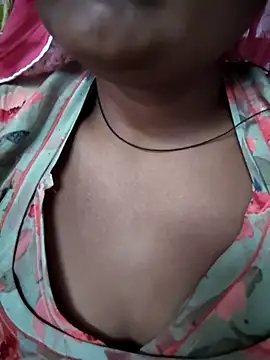 Chatroom XXX en direct de aunty_sumy