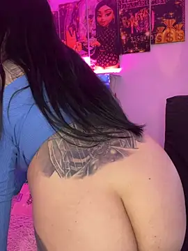 CloeeBeckam's Live XXX Chat