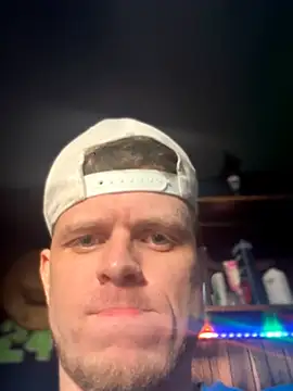 traejddd webkamerás műsora