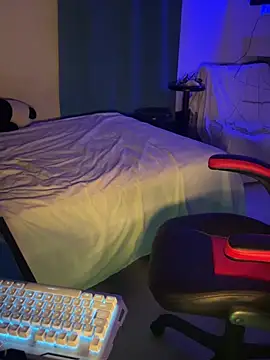 AngelLatinBoy 现场XXX聊天