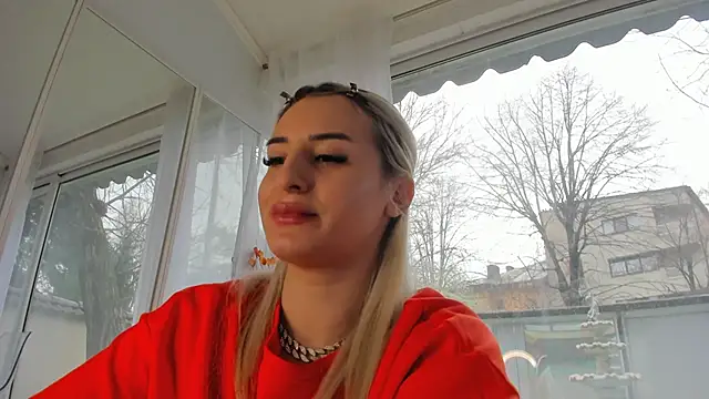 Chat +18 de Ella_Vee ao vivo