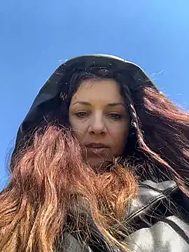 DaisyVibesssのウェブカメラショー