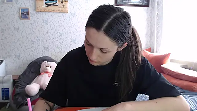 only_ubuterfly1 Adlı Modelin Canlı XXX Sohbeti