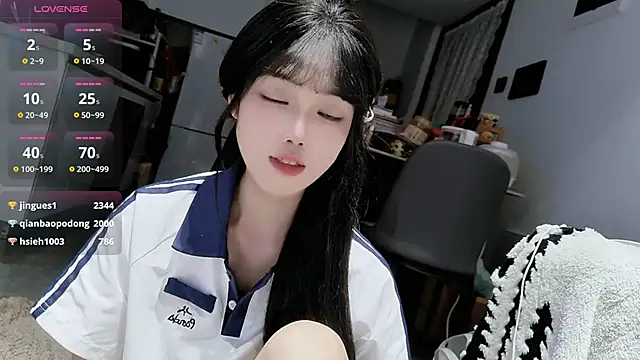 Mary-0808 现场XXX聊天