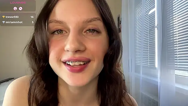 JanellHousenn Live XXX chat