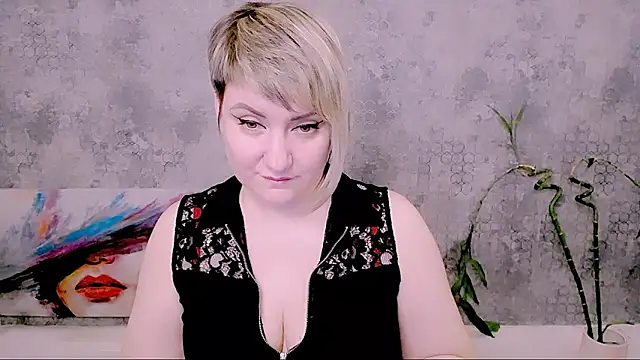 Živý XXX chat Djullia