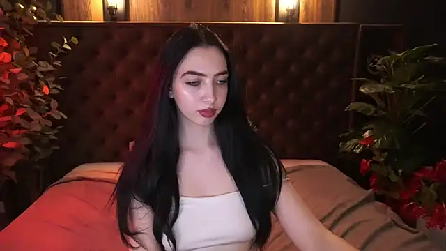 WildKittenX_'s Live XXX Chat