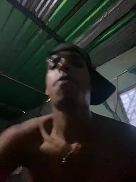 Aleexxx_2005 网络视讯表演