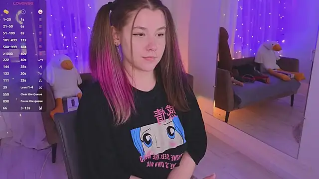 Mira_Falls' Live XXX Chat