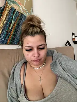 AllysonK live XXX chat