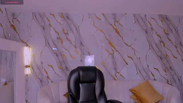 Živý XXX chat RebeccaWest