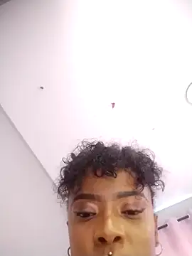 Živý XXX chat MILLA9000