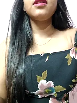 Sharvari-Wagh Chat XXX in diretta