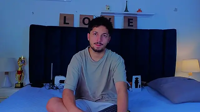 Issac_james_ Show Webcam