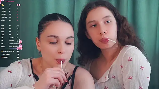 Chatroom XXX en direct de ZofiaSoshnik