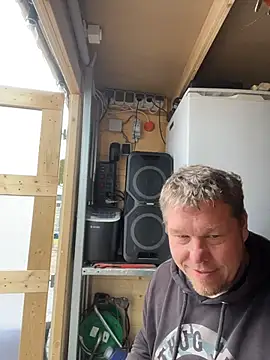 fetter_Daddy_Berlin 在線直播表演