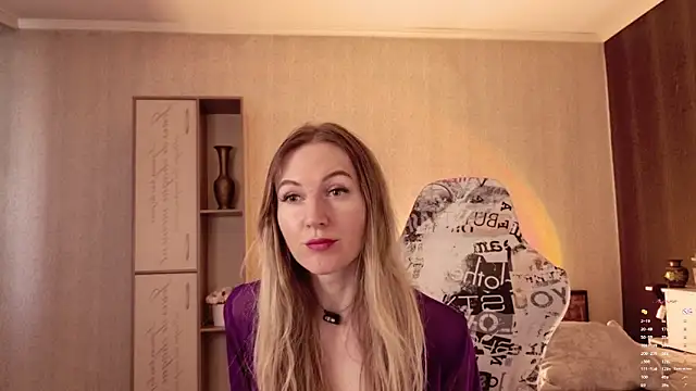 Hello_Lisha's Live XXX Chat