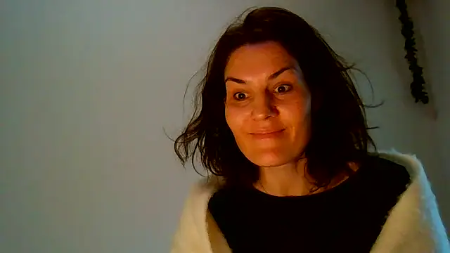 Ms-Lust1- Adlı Modelin Canlı XXX Sohbeti