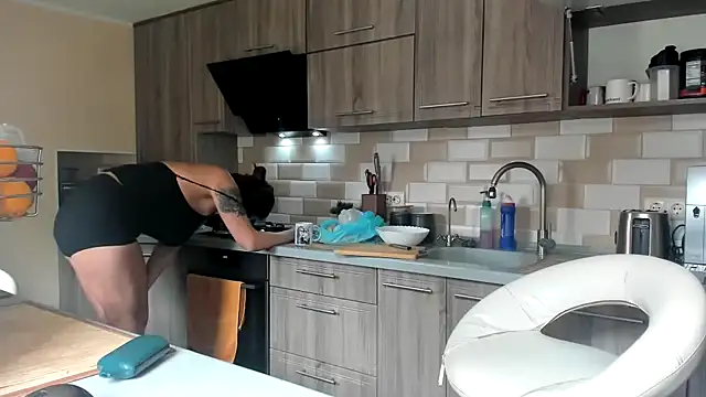 Živý XXX chat Avtosluts777