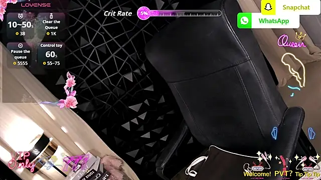 BarbieHugeCockTS Show in webcam