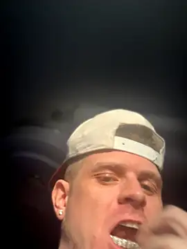 Chat XXX en directo de traejddd