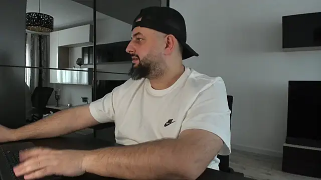 Chat XXX en directo de DravenPeak