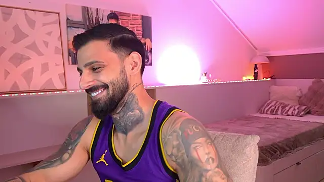 Chat XXX en directo de TristanGrey