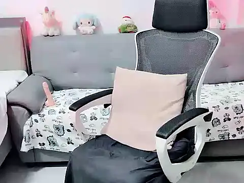 -_-ShynBarbie-_- 网络视讯表演