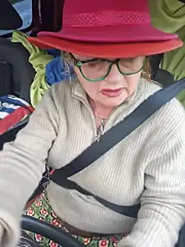 Онлайн чат XXX Hot-Muci