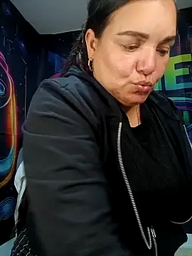 Zuleyka_69: απευθείας συνομιλία ΧΧΧ