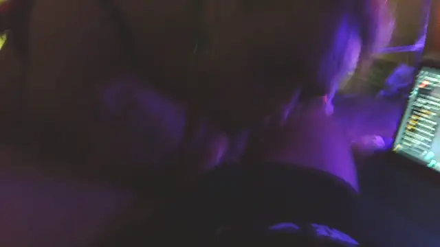 RubyRose33 élő XXX-chatje