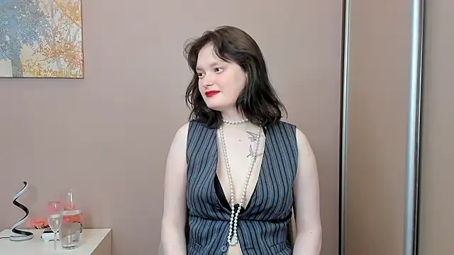 ManaGallob Live XXX Chat