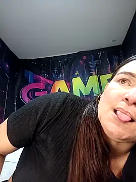 Chat XXX en directo de Zuleyka_69