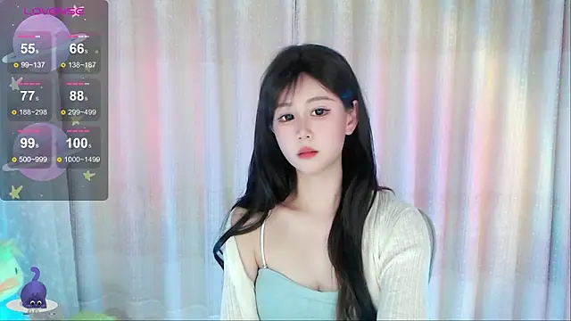 Aimee-520 Live XXX Chat