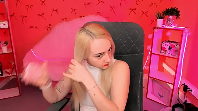 CarolMoor Live XXX-Chat