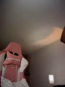 bella__honey Adlı Modelin Canlı XXX Sohbeti