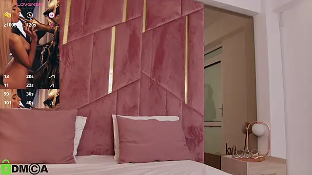 Živý XXX chat SelenaDaze