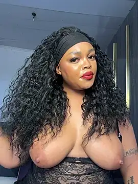 Iam-Sharifa Live XXX-Chat