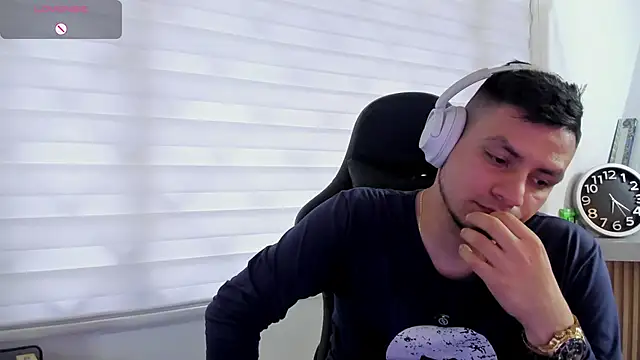 Rick_Adams – Naživo XXX chat