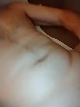 spraymyface webcam show