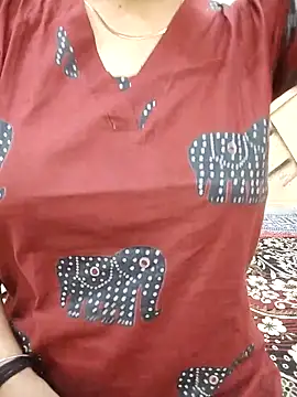 Rising_Queen's Webcam Show