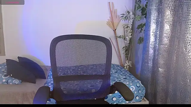 Scarlett_Laurent's Live XXX Chat