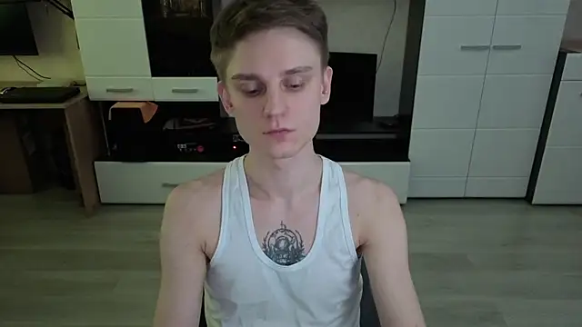 Živý XXX chat angryzan