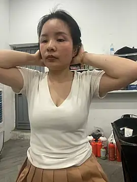 Chat +18 de Ivy_Trix2 ao vivo