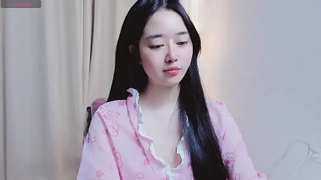 XXX chat uživo modela Miu-999