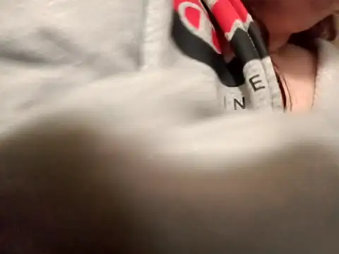 Chat +18 de mimi19820 ao vivo