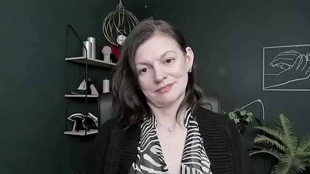 VivianWILDn Live XXX chat