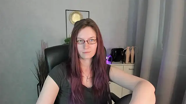 emmaxDelightn Live XXX chat